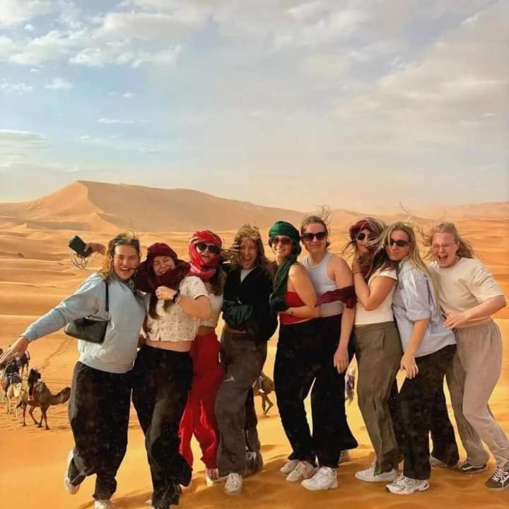 Отель Bivouac Camel Trips Мерзуга Экстерьер фото