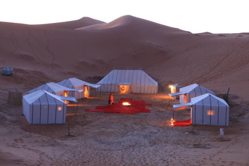 Отель Bivouac Camel Trips Мерзуга Экстерьер фото