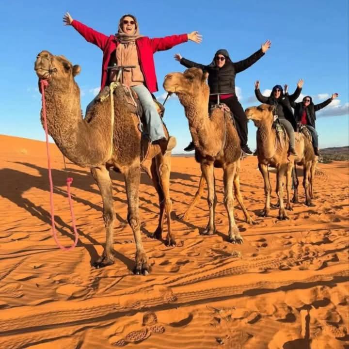 Отель Bivouac Camel Trips Мерзуга Экстерьер фото